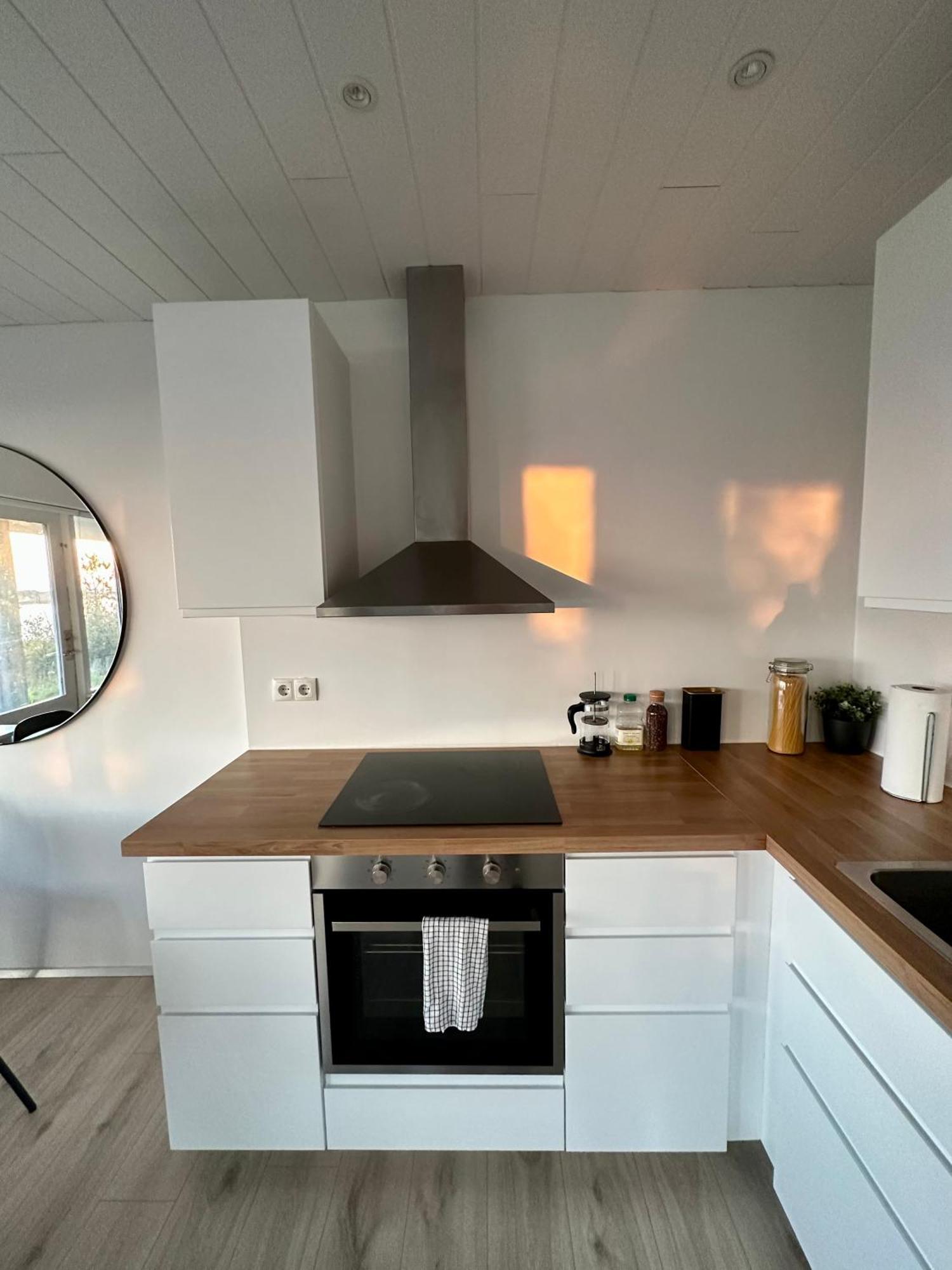 Charming 1-Bedroom Condo With Stunning View Reykjavík Buitenkant foto